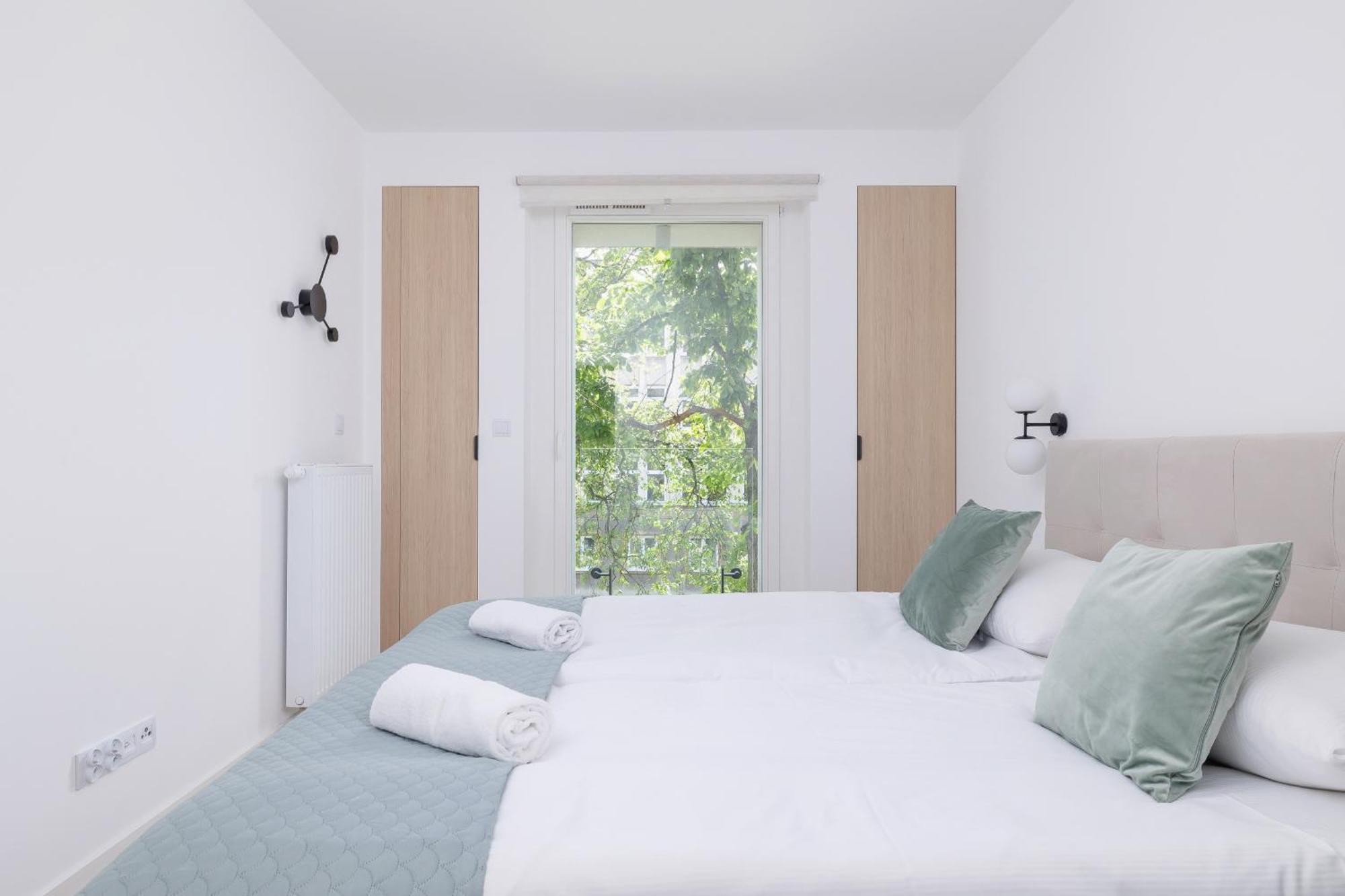 Krowoderska Apartment With Balcony Near City Center By Rent Like Home Cracóvia Exterior foto